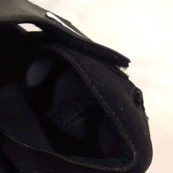 Nike Sunray Protect Sandals Size 3 Black - Picture 6 of 8